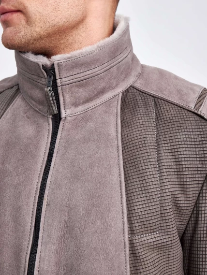 Комбинированная короткая мужская дубленка 40072, серая, короткая, размер 50, артикул 71240-4