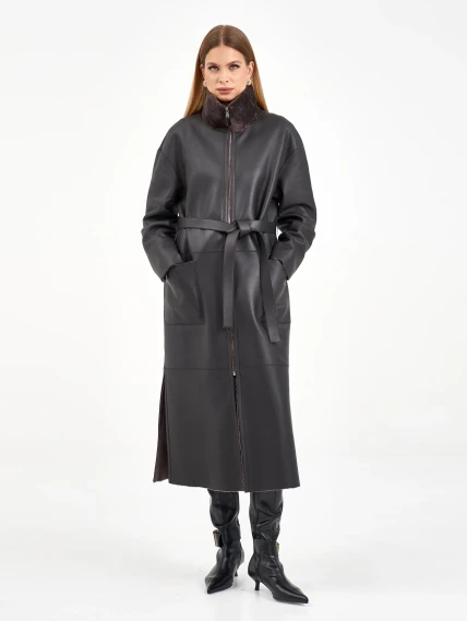 Коричневая длинная женская дубленка 2071, размер 46, артикул 64990-6