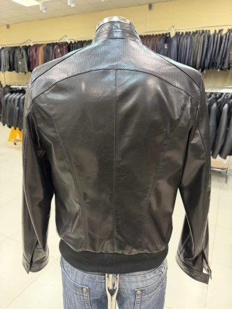 Короткая мужская кожаная куртка премиум класса 531-1